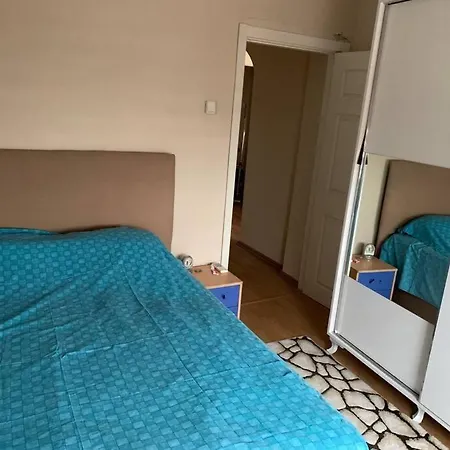 Апартаменты Fabulous Sea View & Luxury In The Center *