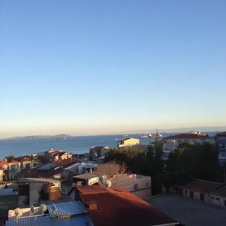 Fabulous Sea View & Luxury In The Center Istanbul
