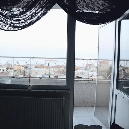 Fabulous Sea View & Luxury In The Center Apartment Istanbul